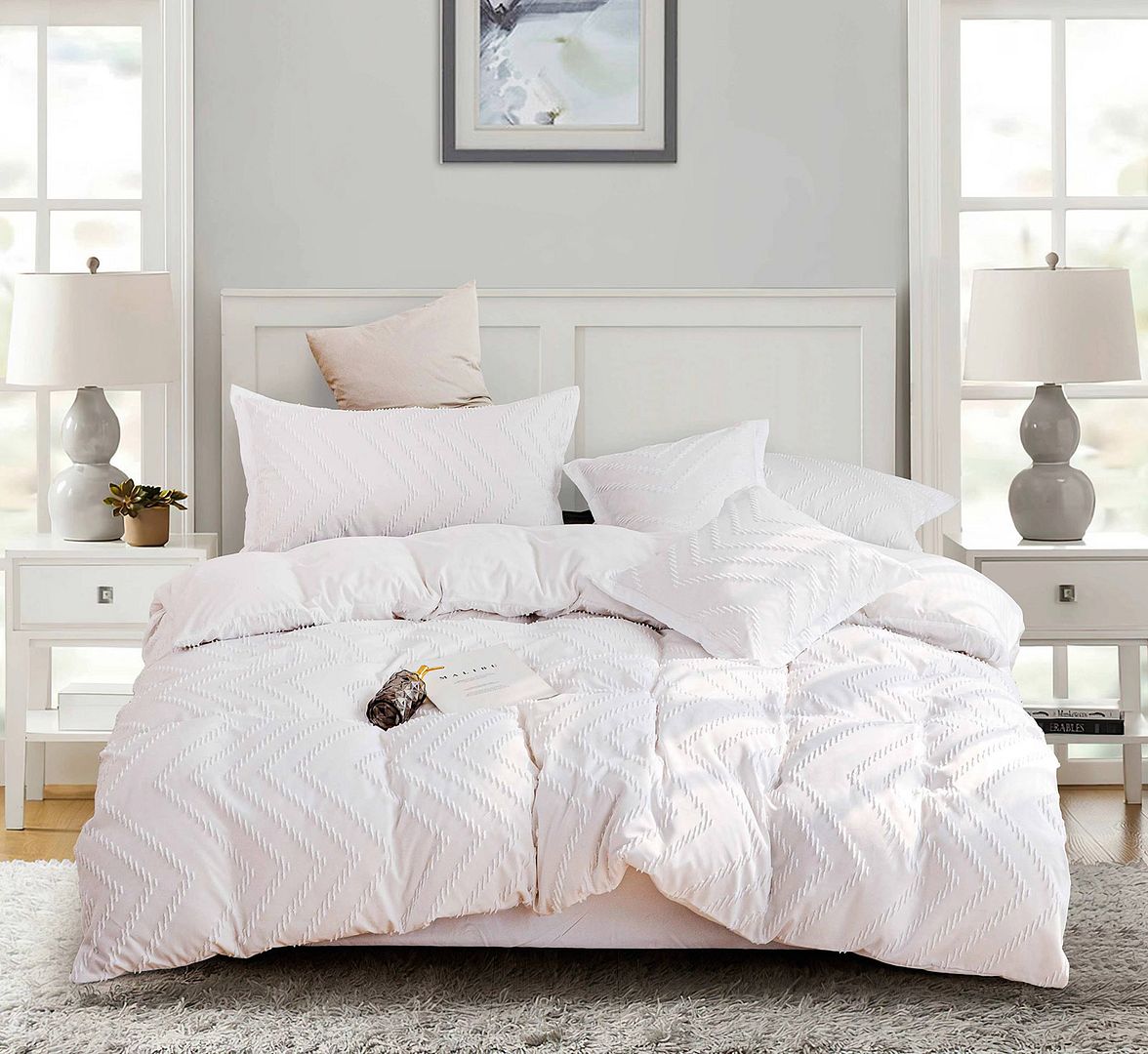 Tufted Boho Wave Jacquard King Size White Duvet Quilt Cover Set